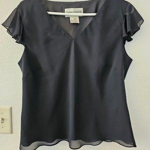 Evan-Picone Blouse Women's Size 14, 100% Polyester, Lined, ruffle Sleeve, V Neck